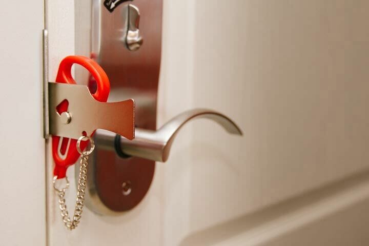 travel door lock